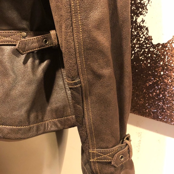 Leather Bomber Jacket -Lloyd Elliot’s Country Club - Picture 5 of 8